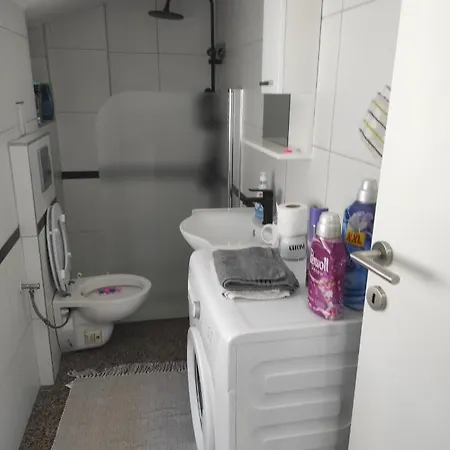 Zatvoreno! Villa *